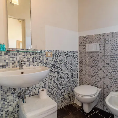 Caelum Hyblae Apartment